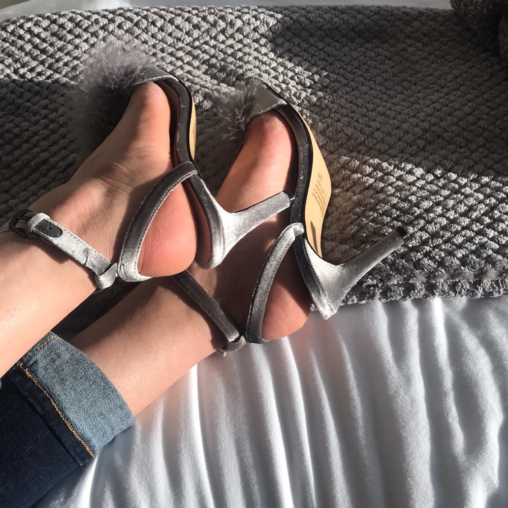 Sole Society Grey Velvet Pumps with Fur - Picture 7 of 7